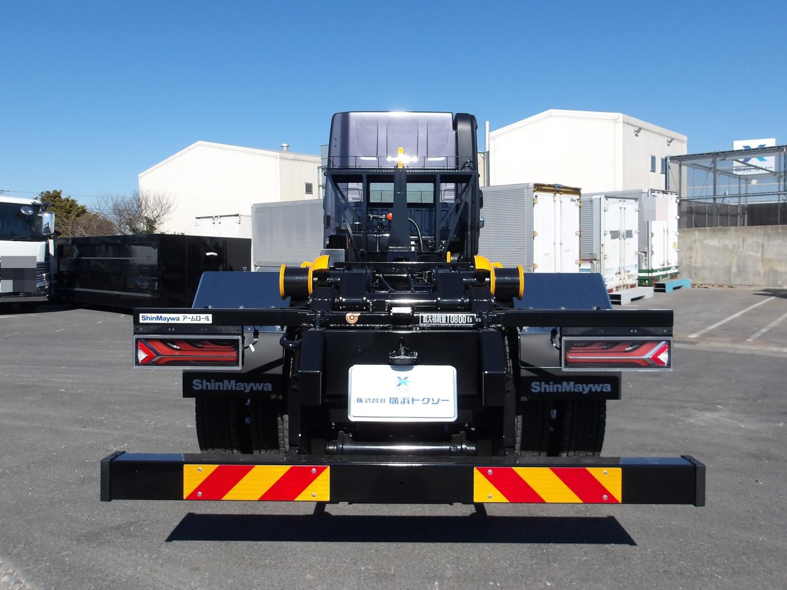 37561-5