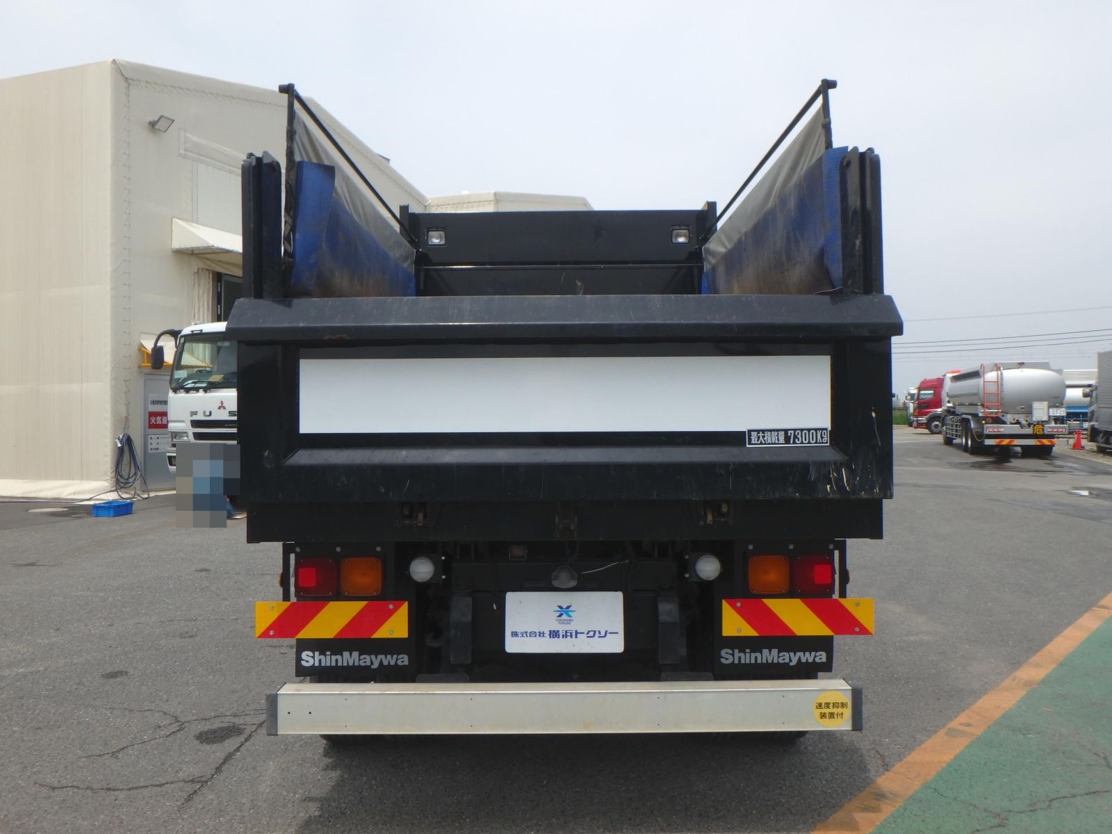 37747-5