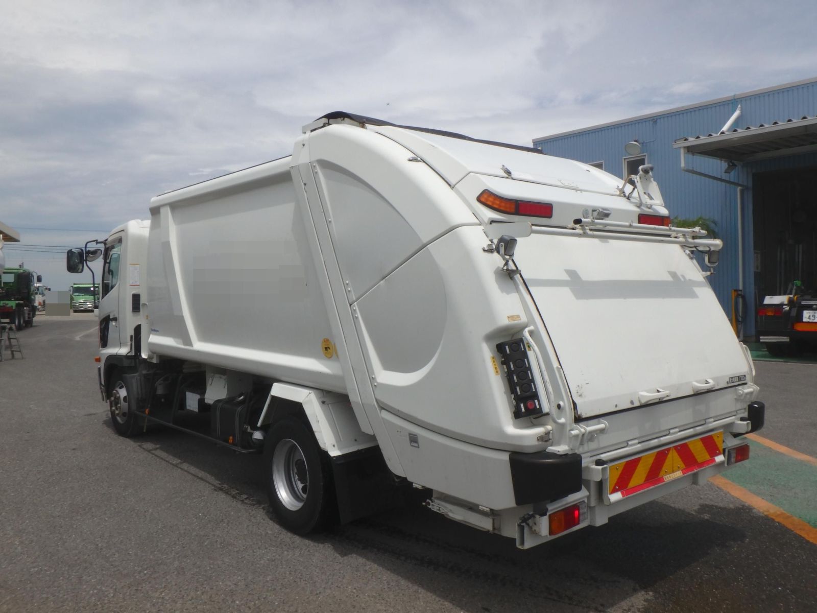 37762-4