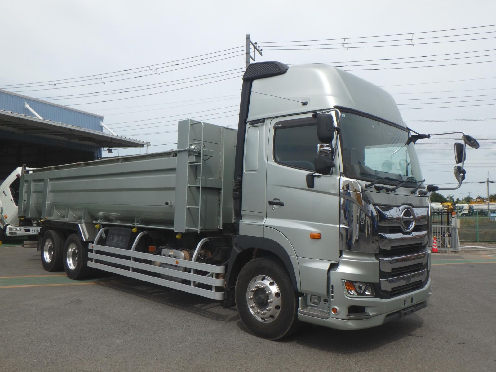 37764-8