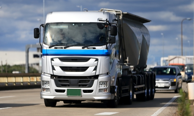 タンクローリーの消防名義変更